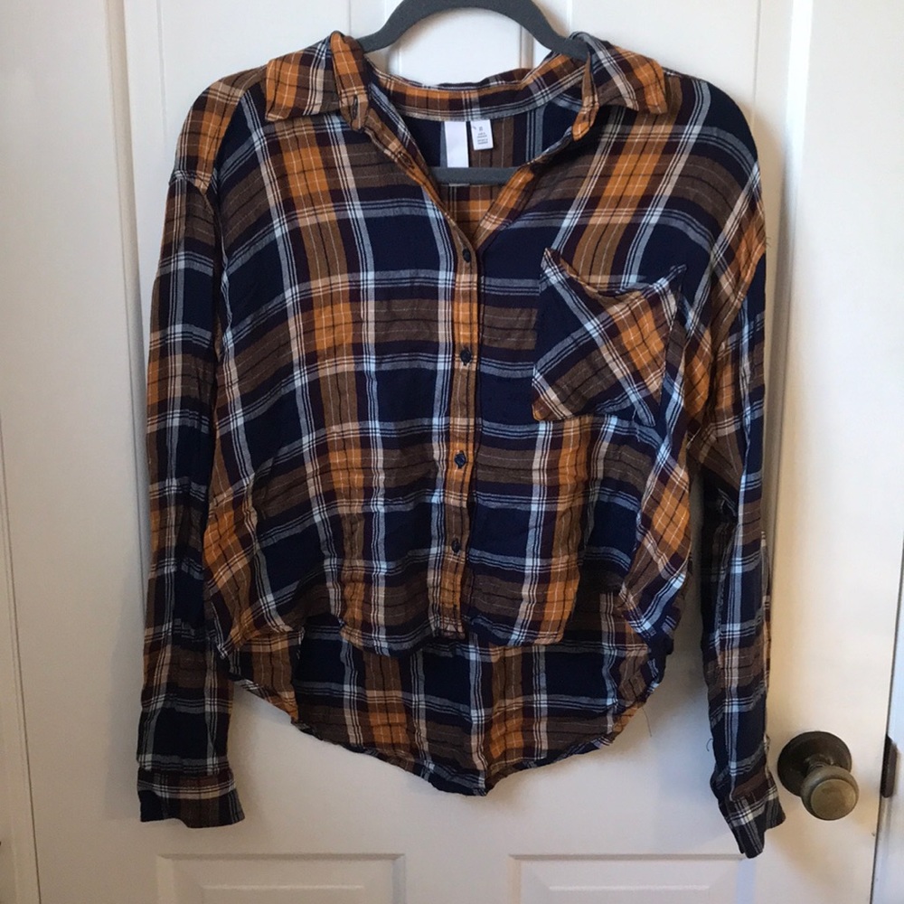 BP. cropped plaid flannel
